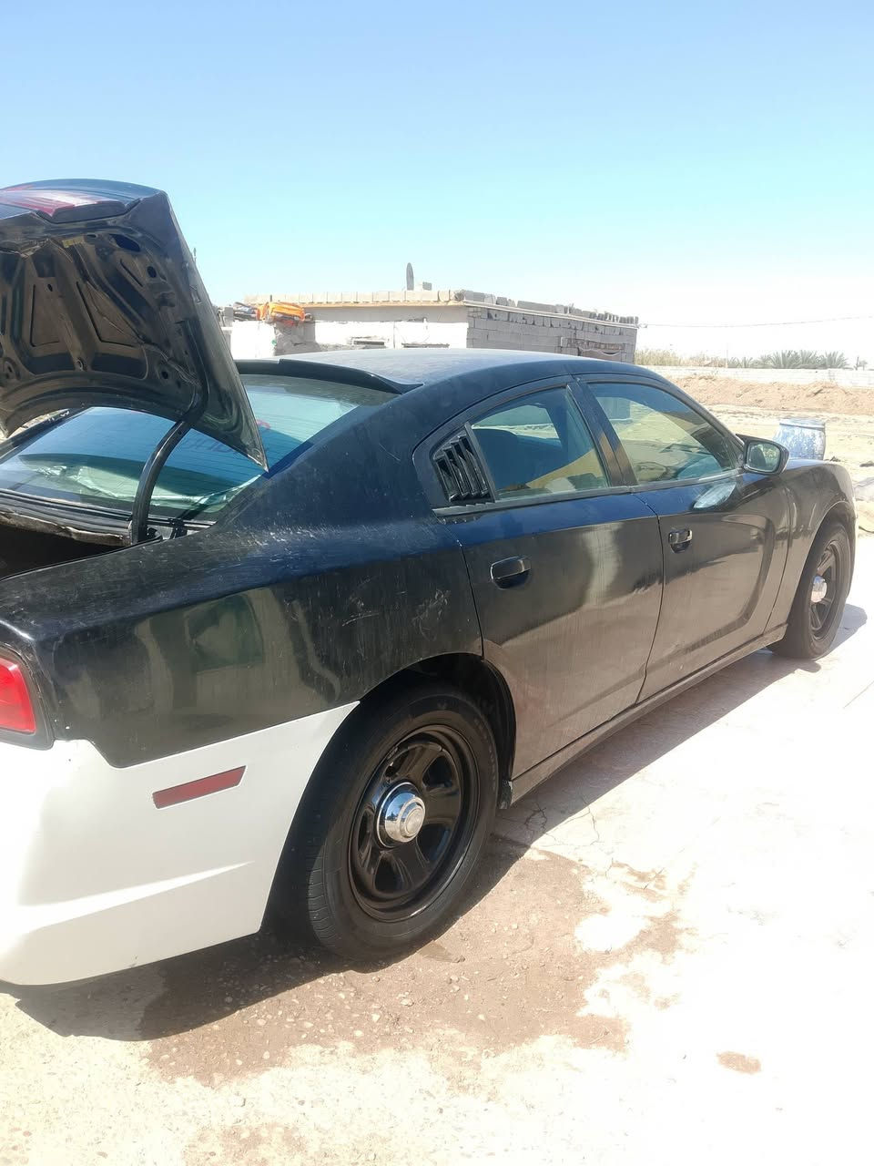 السلام عليكم جارجر مديل 11 اصل رقم بصره نكليزي سنويه لل 29  حداديه تخم تاير كله جديد مكينه صارلهه اسبوع من شادهه كير عصه سياره مابيه نقص السعر 105 وبيه مجال ***********
