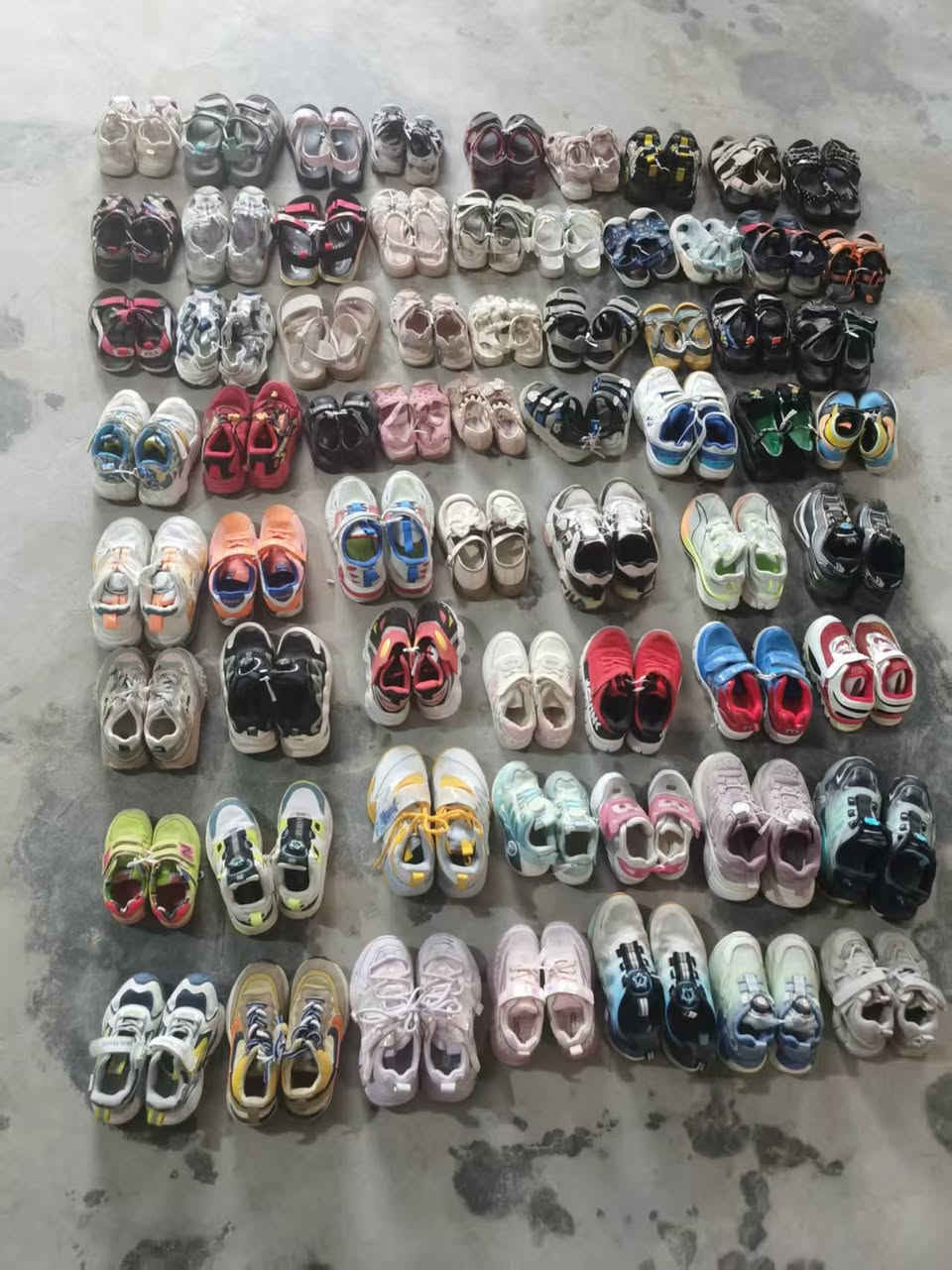 Chinese secondhandshoe factory specialize in providing various brand shoes，Please Contact me for detail 

#Usedbandshoes #usedclothes #usedbales
#Secondhandshoessupplier #Iraq #SouthAfrica #Usedladysandals #Usedtekkies #Usedsneakers #UsedSoccershoes


**إذا كنت صاحب هذا الإعلان وتريد حذفه لأي سبب، رجاءا أرسل رسالة إلى الدعم الفني**