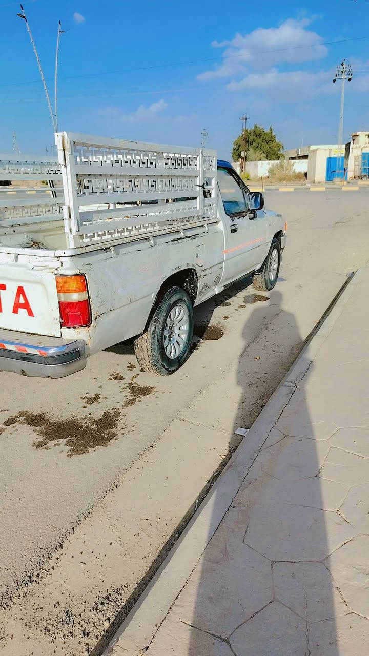 سلام عليكم بيكم تيوته موديل ٨٩ جاهزه ما ناقصه برغي مكينه وكير كروسيده اوتاماتيك سياره تخم تاير جديد صدر جديد رقمه واسط بسمي مداور نفس اليوم اتصل ودلل
***********
