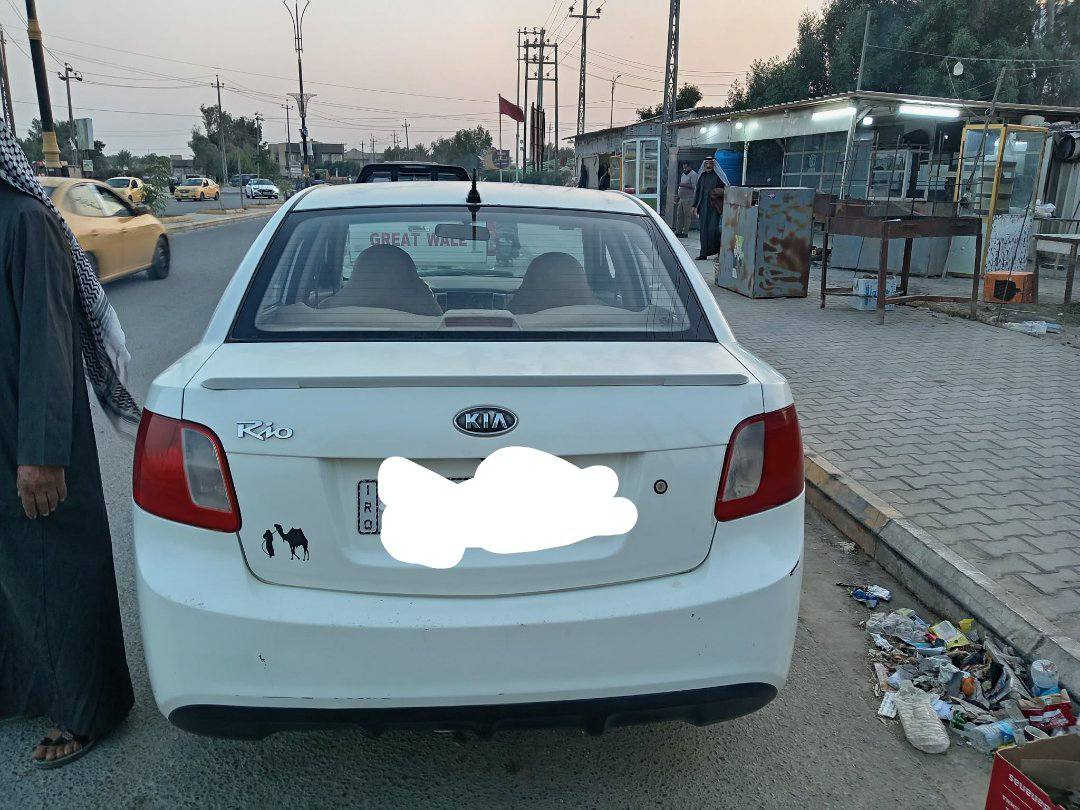 سلام عليكم البيع كيه ريو موديل 2012خليجي بيه جاملغ امامي مبدل فقط والباقي كفالة عامه مكينه كير شرط حجم مكينه 1600 سياره جاهزه سعر 88 بيه مجال شراي مكان سياره سماوه رميثه ‏‪***********‬‏
