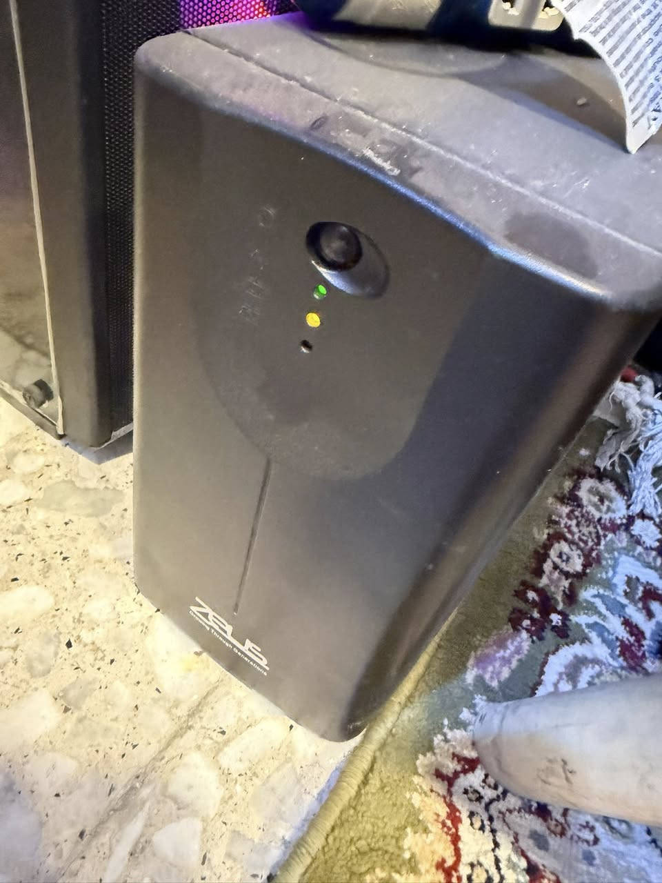 corei5 10400 f
Nvidia rtx 3060 8gb
ram 8×2 16 gb 
 Ssd m.2 512gb
hdd 2tb
hdd 2tb
Motherboard h 410
شاشة حجم 24     75 هرتز
شاشة حجم 27    240 هرتز
سماعة محيطية و ماوس وكيبورد  ميكانيكي ماركة 
يو بي اس ابو 2000
 وطاولة خشب كبيرة لون ابيض
كرسي كيمينك ابيض واسود
الحاسبه متروكه واستخدامها قليل جدا 
الحاسبة كامله تنصبها وتشغل كلشي
تصلح للالعاب والمونتاج وجميع البرامج
السعر مليون و250 الف


**إذا كنت صاحب هذا الإعلان وتريد حذفه لأي سبب، رجاءا أرسل رسالة إلى الدعم الفني**