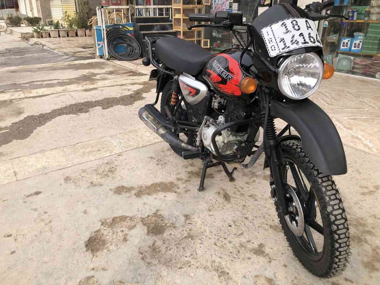 سلام عليكم بوكسرموديل ٢٢مسجله بل سنويه ٢١نفس الصوره جديده دراجه اي نقص مابيها جديده بسمي تحويل ثاني يوم بسمك مكاني بغدادحي الامين الثانيه السعرمليون و٩٠٠بيها مجال لشراي ***********
