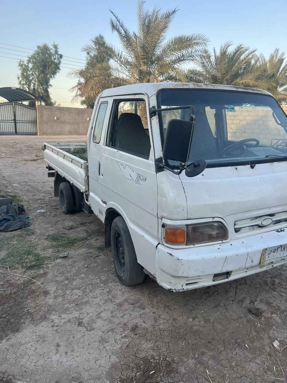 السلام عليكم للبيع بنكوموديل95 رقم بغداد شرط التحويل كير مكينة شواصي اكسل مكفولات مكان السيارة بغداد للاستفسار اتصال ***********
