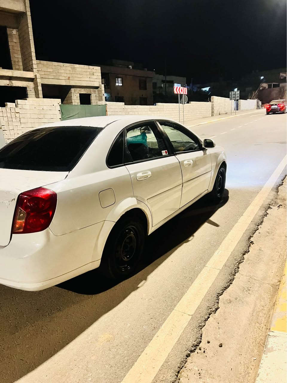 ئؤپترا مؤديل 2011
رقم بغدا
گير تؤماتيك
گير مه كينه به شه رت 
هه مو گياني به شه رت 
بؤياغ ٣پارچه 
ژم .*********** أربيل, العراق
