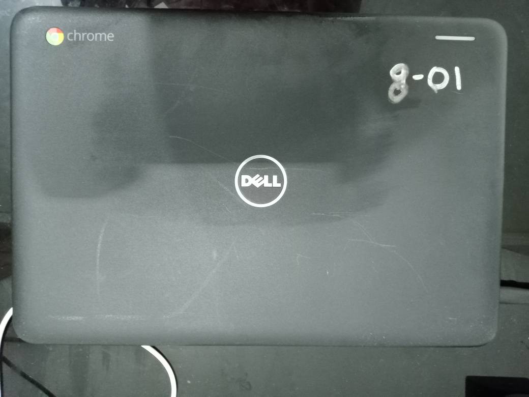 لابتوب د ل  مستعمل شغال  مكانه نجف حي الجمعيه لاتصال *********** النجف, العراق
