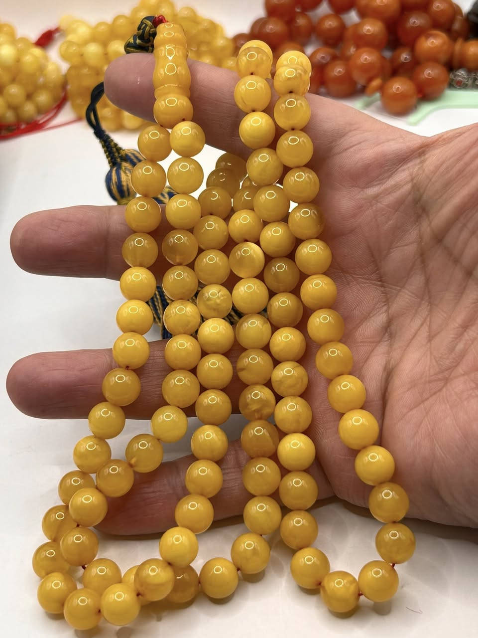 مسباح كهرب حر طبيعي كنغرادي مغلف ماخذ لون بولندي مسباح صلاة 99 حبة قياس الحبة 9 ملم الوزن 44 غم السعر خاص يوجد توصيل للمحافظات كافة.


**إذا كنت صاحب هذا الإعلان وتريد حذفه لأي سبب، رجاءا أرسل رسالة إلى الدعم الفني**