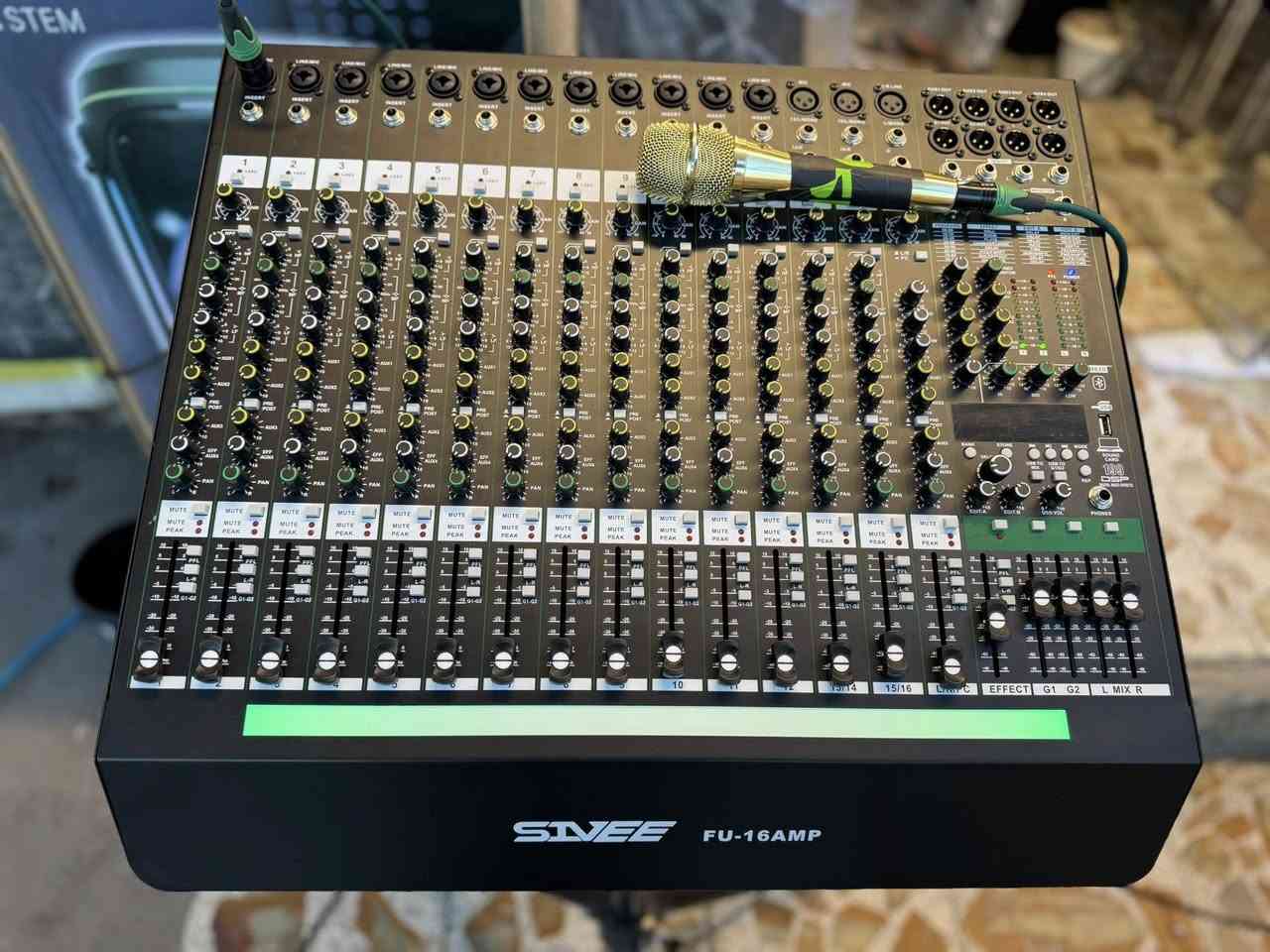 الهم صل على محمد وال محمد 🤲
تم تجهيز الاخوه من معرض ابو شيبه. البياتي للصوتيات 

🔊🔊🔊🔊🔊🔊🔊🔊🔊🔊

يوجد. مفرد بسعر الجمله حصرا

🏢🏢🏢🏢🏢🏢🏢🏢🏢🏢

العنوان مدينه الصدر قطاع 56

مقابل ساحة الصدرين 

🚚🚚🚚🚚🚚🚚🚚🚚🚚🚚

يوجد توصيل الى جميع المحافضات 

☎️***********

☎️***********

☎️***********

☎️***********
