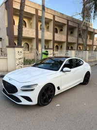 جنيسيس g70 2022   حجم المكينة v6  3.3 Twin Turbo  فئة برستيج فول مواصف...