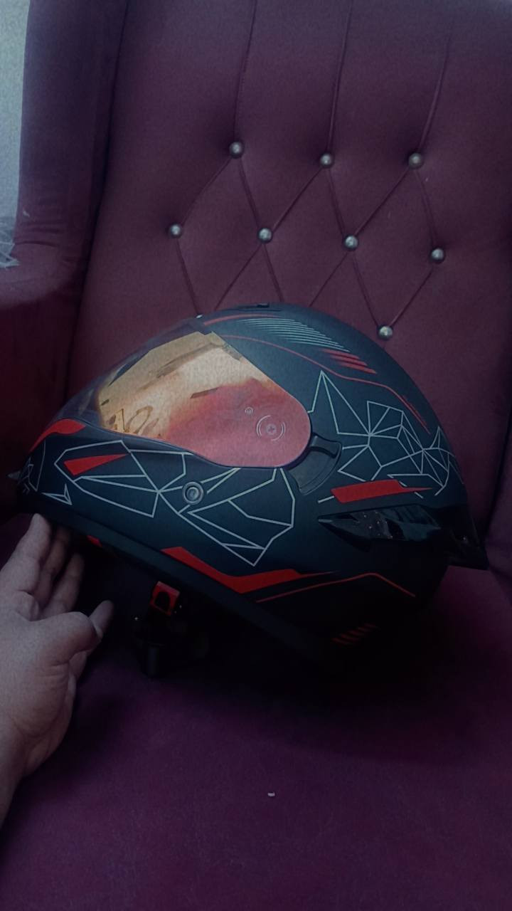 خوذه للبيع جديده بعدها ب75
عنواني بغداد الشعب


**إذا كنت صاحب هذا الإعلان وتريد حذفه لأي سبب، رجاءا أرسل رسالة إلى الدعم الفني**