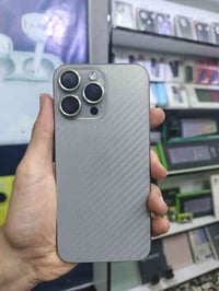 ايفون 15 برو ماكس ذاكره ٢٥٦ ضمان ماستر كارتونه ومحلقات كامله بطاريه 85...