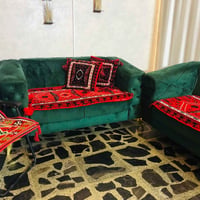 للبيع السعر ٢٠٠ الف للاتصال 07773433600