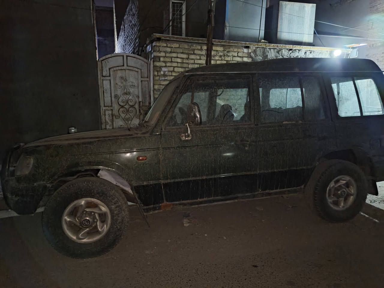 سلام عليكم عدي كالوبر موديل 99 رقم سياره ديالئ مشروع وطني بسمي مكية أو كير ففتي سياره متروكة بيهه تخم تاير جديد السعر 35 بيهه مجال مكان سياره بغداد الأورفلي هاذه رقمي *********** خاص مفتوح وتساب هم مفتوح
