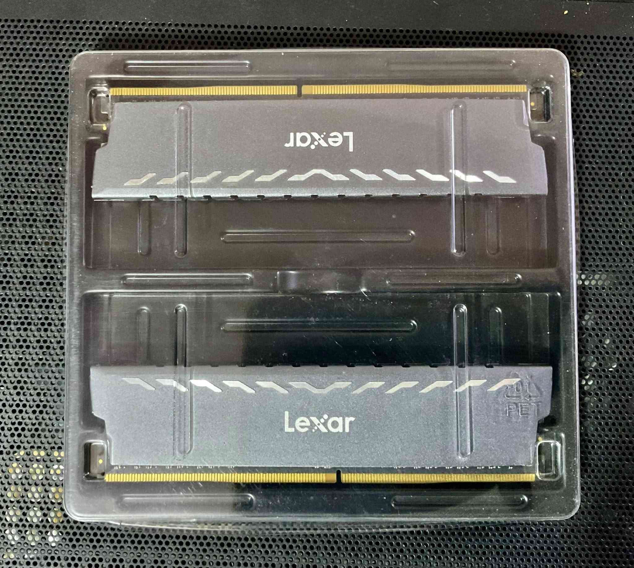 السلام عليكم
كت رام ديسكتوب نوع ليكسر 

DDR4 Lexar 2x8 3200mhz - XMP OC

استعمال قليل 

120 الف

متوفر توصيل لجميع المحافظات


**إذا كنت صاحب هذا الإعلان وتريد حذفه لأي سبب، رجاءا أرسل رسالة إلى الدعم الفني**