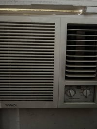 مكيف الوادي ٢ طن مستخدم نظيف السعر 250   07703921790