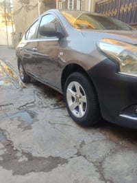 اريد اراوس ويلكب بويل اسود من عده وبكاني بغداد جديده يم الملجئ رقمي ٠٧...