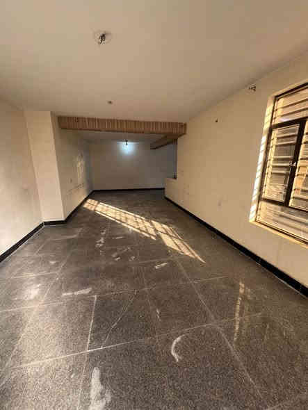 #للأيـــجار_في_الســـيدية 
بيت مساحة 200م على شارع 15م ثلاثة غرف نوم وصالة ومطبخ وخدمات وكراج وحديقة ايجار مليون قفل غير قابل للتفاوض

بأمكانك عرض عقارك عندنا
زبائننا الكرام نستقبل كافة عروضكم وطلباتكم

للاستفسار يرجى الاتصال على الرقم 
*********** 

او زيارة مكتب القيسي للعقار والأعمار
عنوان المكتب
#السيديه_شارع_المركز_مقابل_التفاح_الاخضر
