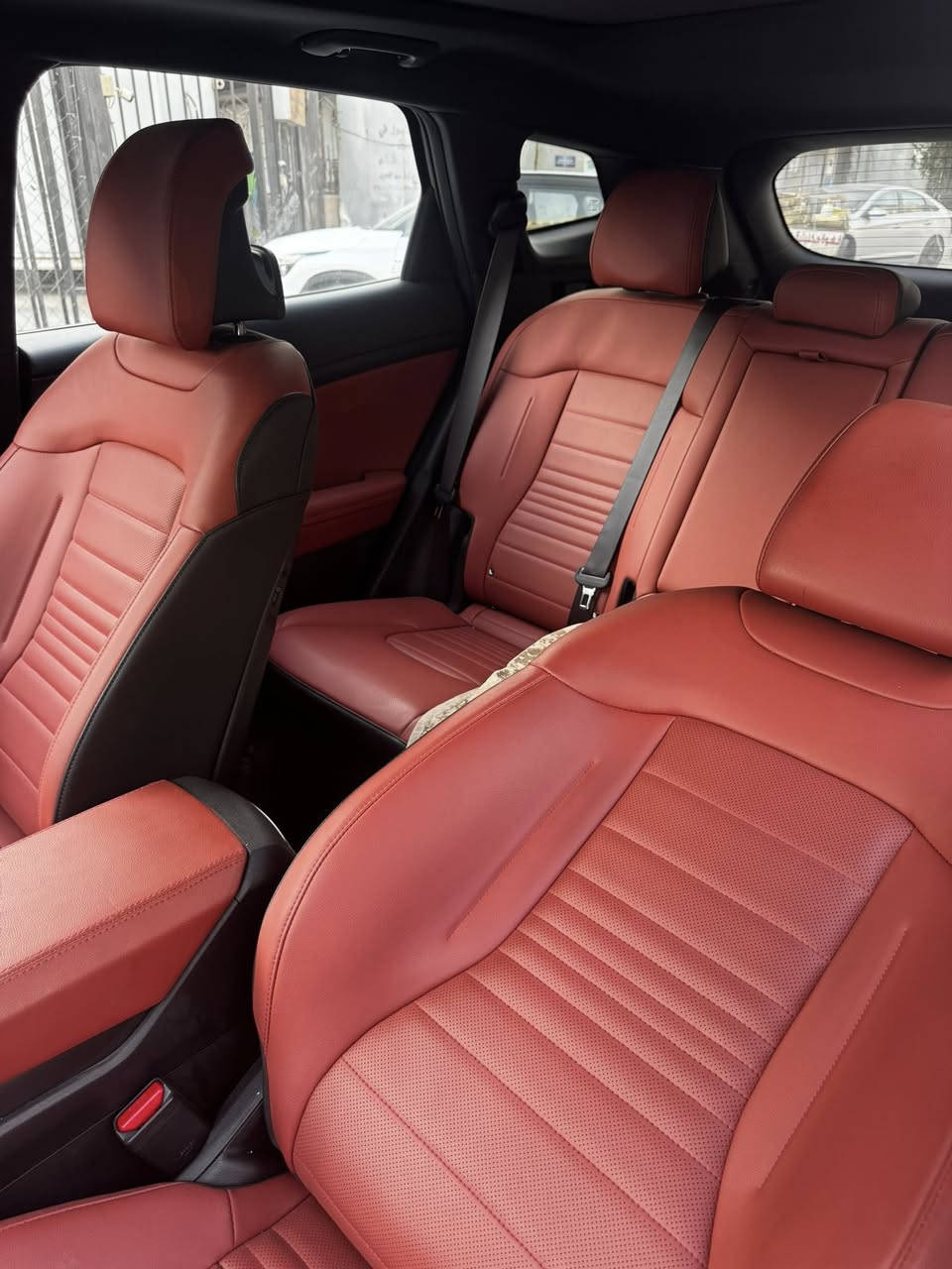 السلام عليكم كيا سبورتج موديل 2025 هايبرد فئة sx برستيج لون رصاصي فول الفول ماشية ٧ الف بدون صبغ تبديل فقط جاملغ ايمن وبنيد الضرر بسيط والتبديل نفس اللون الرقم بغداد 
العنوان بغداد السيدية تقاطع درويش السعر 235 ورقة
الهاتف *********** واتساب 

***********
