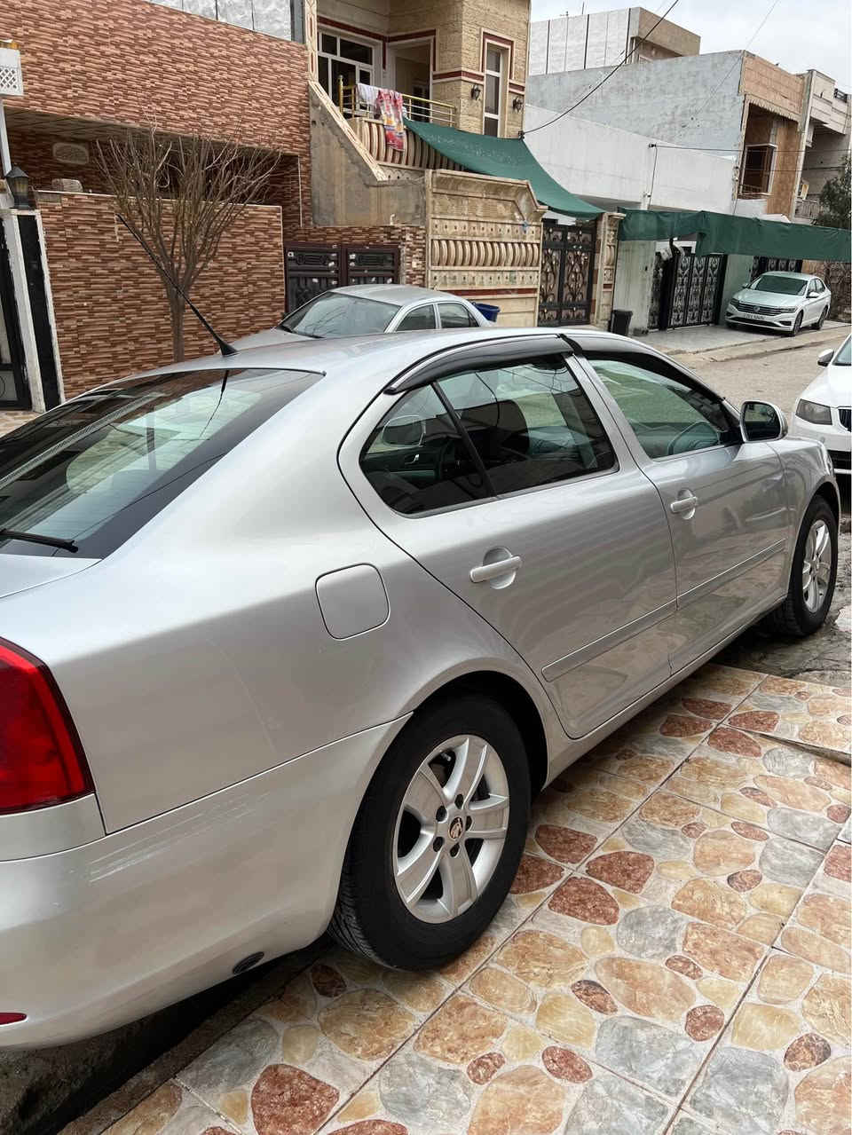 سكودا ئؤكتافيا موديل (٢٠٠٩) بيلاد خصوصي بي صبوخ بي ليدران ٤ تايه يي تازه گير تؤماتيك ٦ گير مه كينه ١٦ بيلادي حه ساس پشته وه بيلاد سه قف سلايت ٤ جام ئؤتؤ لايته كان ئه شوات بيلادي سيسته مي غازي هه يه نمونه له جواني شوين هه ولير  سعري ٨٨$ أربيل, العراق


**إذا كنت صاحب هذا الإعلان وتريد حذفه لأي سبب، رجاءا أرسل رسالة إلى الدعم الفني**