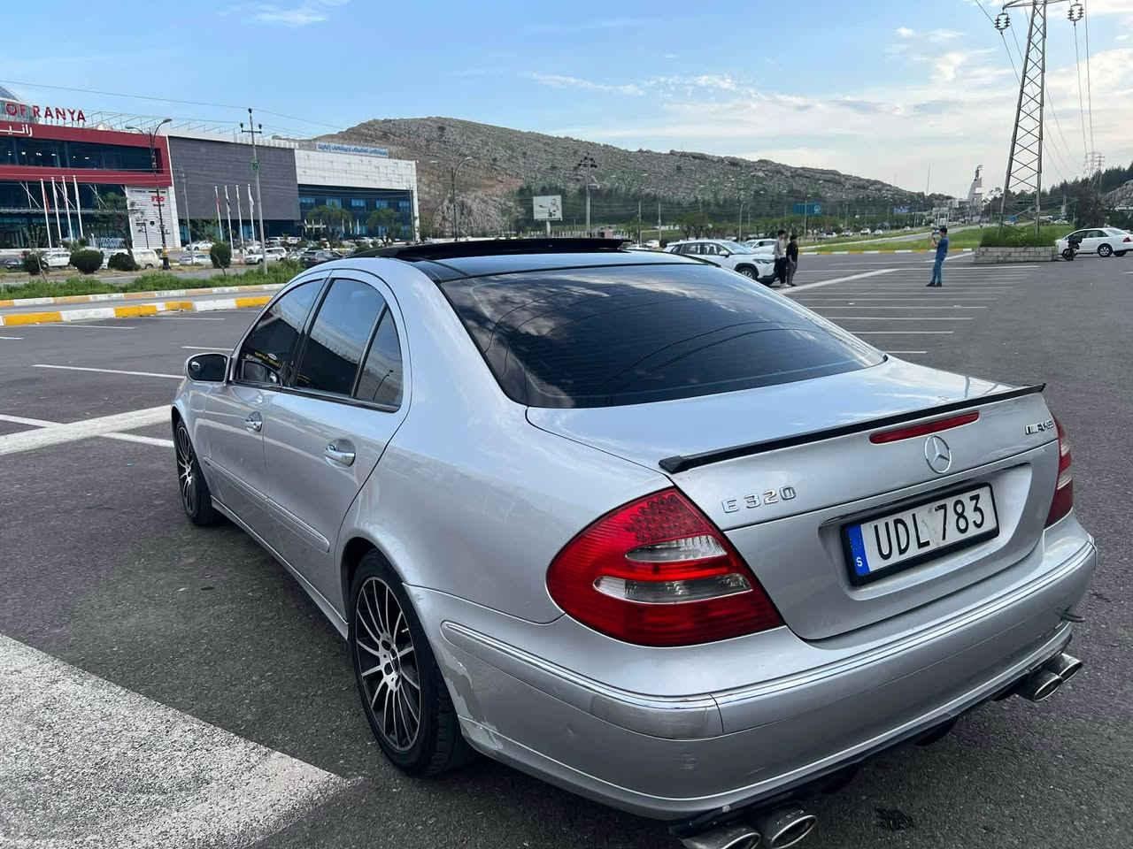 2003 
مەنەفێست ئەسلی 2021 داخل بوە بۆیاخی نیە V6 320.         رانية رانية, السليمانية


**إذا كنت صاحب هذا الإعلان وتريد حذفه لأي سبب، رجاءا أرسل رسالة إلى الدعم الفني**