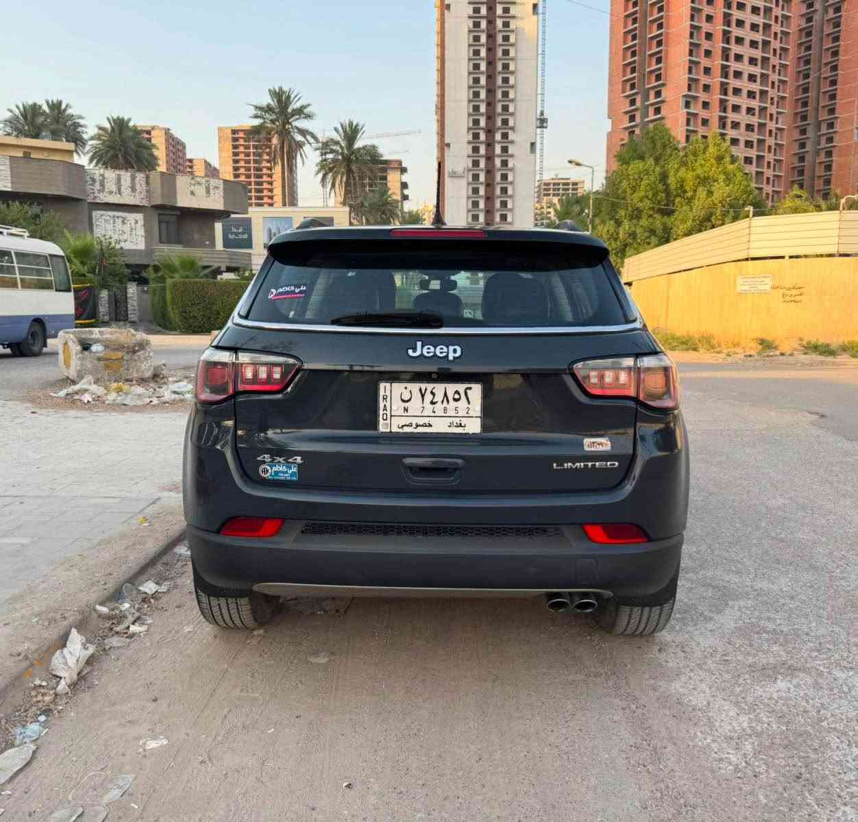 مكلف بالنشر للبيع السعر 94 ورقه
للاتصال ***********
جيب كومباس موديل 2018 Limited
رقم بغداد تحويل مباشر 
محرك 4سلندر2400 محرك وكير مكفولات 
فول مواصفات 
تبريد قطعتين
ماشيه 73 الف كيلو
الصدر الأمامي وسط
بصمه .بانوراما. تشغيل عن بعد .
كشن جلد كهرباء .فور ويل
شاشه كبيره .كاميرا. تدفئه وتبريد بالكشنات والاستيرن
وارد امريكي حادثها جاملغ الامامي الايمن نفسه مصلح مصبوغ نصه والباقي مكفول من الصبغ صورة السونار مرفوقه ويا الصور
المكان بغداد البنوك بغداد, العراق
