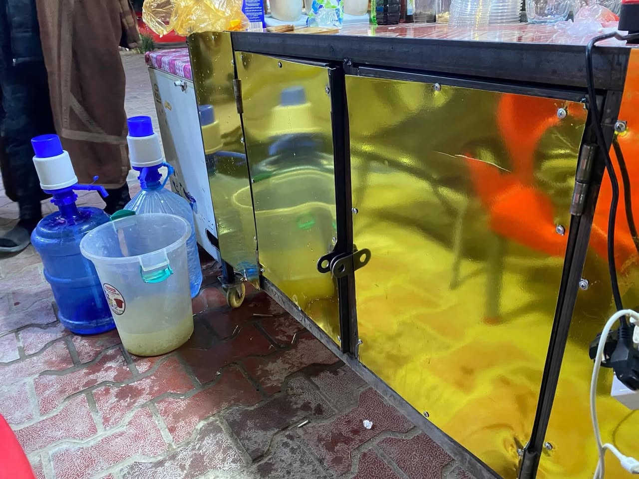 عربانه للبيع استعمال شهر واحد فقط مع كامل الملحقات  الموقع كربلاء طوريريج (جمعية)
رقمي *********** 
واير فلكس ٤٠ متر 
اناره كامله +نشره لد 
كشر مجمده 
دبات مي 
كلاصات 
شغلات ثانويه اخرى

