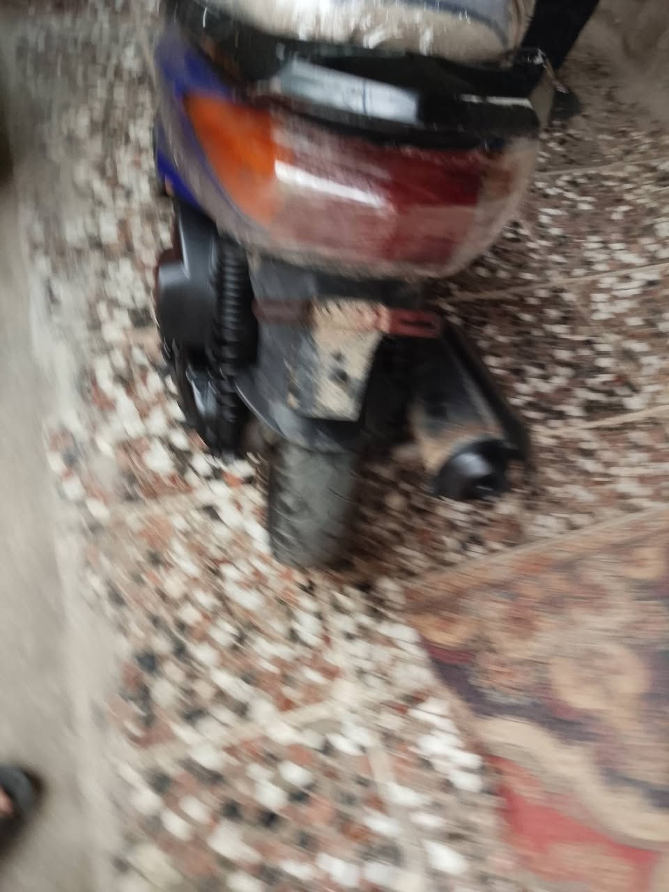 سكنس للبيع شغاله سلف هندر عوزه ترتيبات بسيطه سعره ٣٠٠بيها مجال قليل بيع كوم حديد مكاني قطع الاورفلي  ***********
