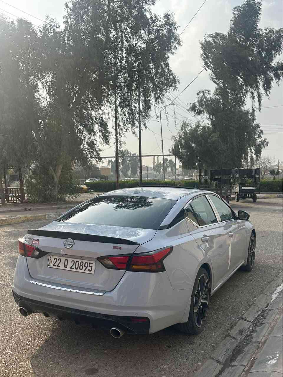 لبيع او مراوس التيما موديل ٢٣ Srبلاص فول 
سياره بسمي ماشيه ٣٩ ميل 
موصفات فول 
ضررها بس قبق جنطه بدون ارباك ودواخل 
اتصال ع واتساب ***********
سعرها ١٩٥ وبيها مجال كركوك, العراق
