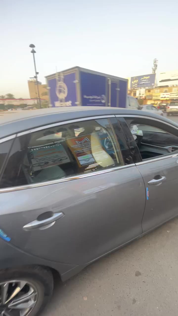 اعمل بصمت ودع عملك يتكلم
طيران

***********
