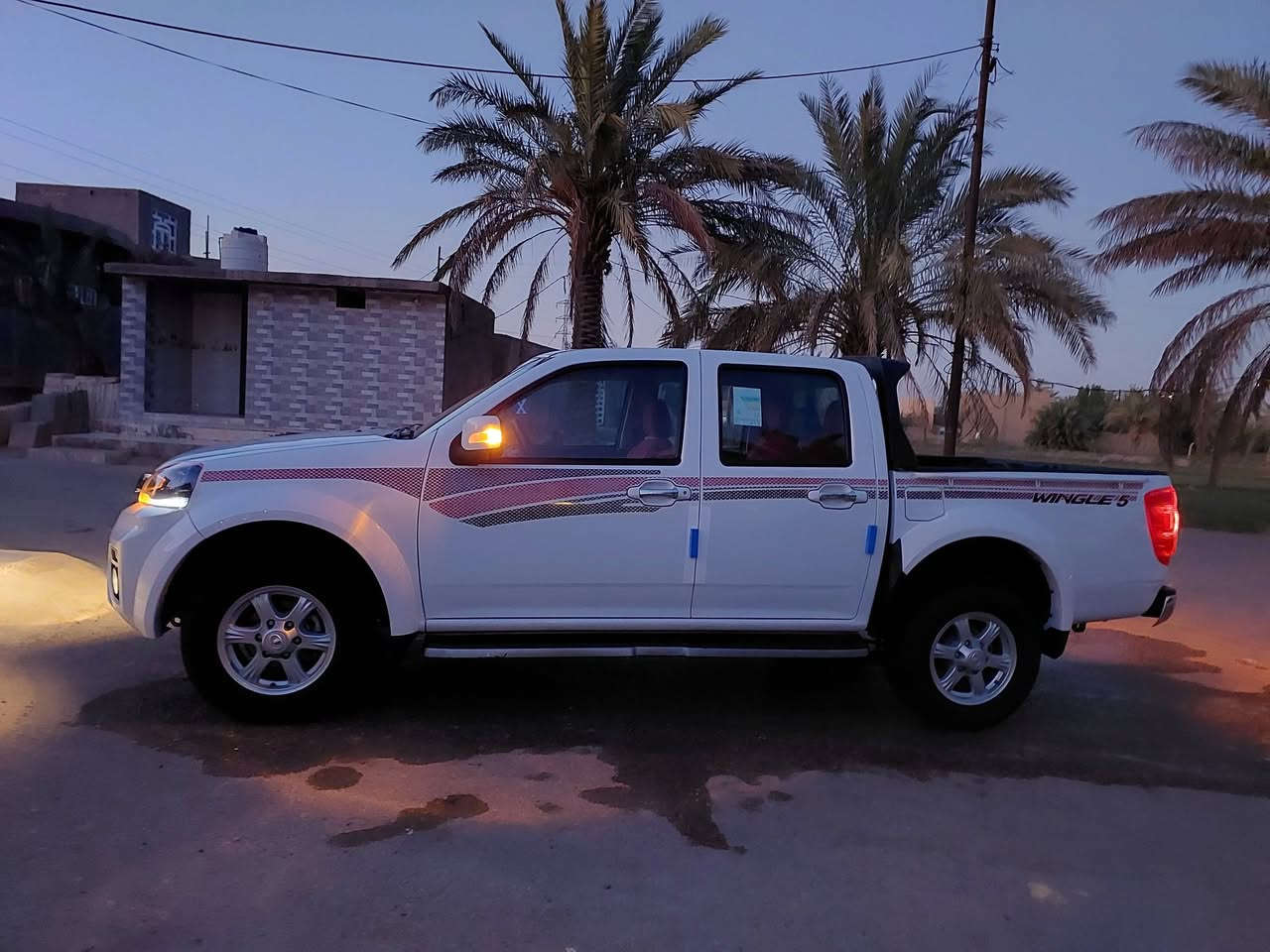 سلام عليكم كريت ويل 2025 رقم قادسيه دولي هزه وسنويه جديده سياره بوضعه الشركه مفروشه ارضيه وكشنات سياره مكفوله كفاله عامه  الشراي يتصل غير متواجد عل فيس الرقم *********** مكاني نجف ناحيه الحريه
