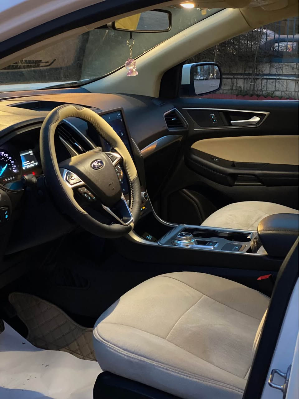 كوردی / عربی 
‎بسم الله الرحمن الرحيم
FORD EDGE 2022 AWD AL-QASID خلیجی

فۆڕد ئیدج مۆدێل ٢٠٢٢ سفری شەریکەی قاسد 
زەمانی هەیە و هەموو سێرڤسێکی لە شەریکە بۆ کراوە
سەنەویو ڕەقەم تازەیە و بە ناوی خۆمەوەیە 
مەکینە ٤ پستۆن ٢.٠ زۆر بە قوەت و کەممەسرەفە
٢ بەصمەی شەریکەی لەگەڵە و گاعی ڕانەخراوە 
کلین بێ بۆیاخ بێ دەعم بێ سارد زۆر تازەیە ✅
تەنها ٦٦هەزار کیلۆمەتر ڕۆیشتوە …

سعر 💵(( 245  )) 💵وەرەقە و معامەلە

مواسەفات : خلیجی دەبڵ ئەکسل 
شاشە تێسلا و گێچ ئەلکترۆنی کامێرە و حاسە 
بەصمە و شەغال و ڕادار  و گێڕ ڤۆلیۆم 
کوشن جلد و کارەبا و هیتەر و چووپ
لایت پێشو دوا کامل LED و پلاجکتۆر 
سوکان ڤۆلیۆم و دیاریکردنی خێرایی 
برێک بەصمە و ئۆتۆ هۆڵد 
تەبرید ٢ زۆن و مەرکەزی 
زۆر مواسەفاتی تر …

📍شوێن : سلێمانی 

***********☎️
ڤایبەر و واتسئاپی لەسەرە 
0️⃣7️⃣7️⃣0️⃣2️⃣2️⃣5️⃣5️⃣2️⃣4️⃣
———————————————————-
فورد ادج  موديل ٢٠٢٢ و وكالة شركة قاسد 
سيارة بيها زمان شركة و كل سيرفس في شركة 
سنوي و رقم جديد و باسمي تحويل مباشر ✅
محرك ٤ سلندر ٢.٠ مرغوب قوية و اقتصادية 
ويا ٢ بصمة شركة و گاعيات شركة ما مستخدم 
سيارة كلين بدون حادث و صبغ و جديد جدا ✅
ماشي ٦٦ الف كيلومتر فقط 

سعر 💵(( 245 )) 💵ورقة و بيها مجال 

مواصفات : خليجي فورويل 
شاشة كبير  و گيج إلكتروني و حساس و كاميرا 
بصمة و تشغيل عن بعد و رادار و گير فوليوم 
كشنات جلد و كهربائي و چوب و تدفئة 
لايت امامي و خلفي كامل LED و بروجكتر 
ستيرن فوليوم و تحديد سرعة 
بريك بصمة و اوتو هولد 
و تبريد ٢ زون و مركزي
بعد هواي مواصفات…

📍مكان: سليمانية 

***********☎️
فايبر و واتساب موجود السليمانية, العراق
