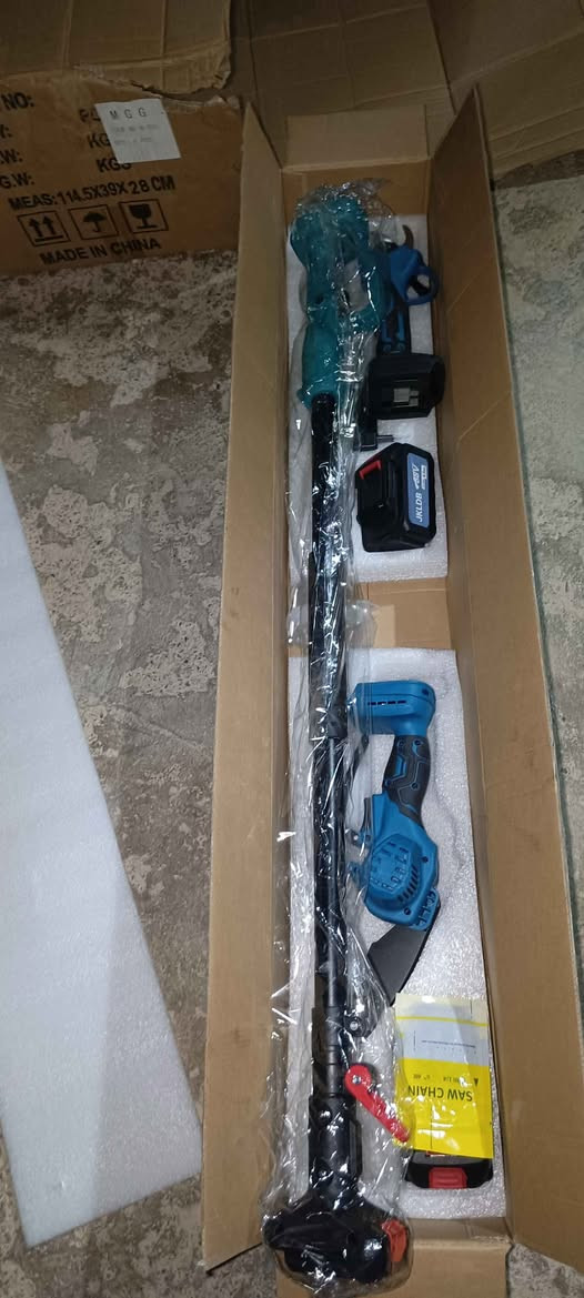 مقەستو مشاری شەحن
٢باتری لەگەڵە
جۆرێکی باشە
درێژکەرەوەی لەگەڵە٢مەتر درێژ ئەکەرێ
بۆ لقەبەرزەکانی درەخت ئەتوانی بەکاریبێنێ
ئەشتوانی بەبێ درێژکەرەوەکەش بەدەستی بەکاری بێنی
ئەشیای تیژکەرەوەیدەمی لەگەڵە
سلێمانی
نرخ٧٥هەزار
***********
*********** السليمانية, العراق
