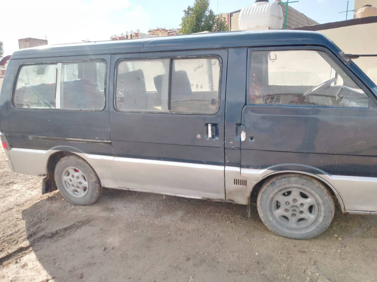 سلام عليكم كيه بسته البيع موديل 94رقم ديالئ سنويه ماصاقطه شواصي نضاف كير بل جيس داخل حلو كشر حلو سلف دينمه باتري كلها جدد تحويل مباشر بس مكينه بيها بخار قليل سياره مكفوله السعر 30وبيها مجال مكان ديالئ بلادروز ***********
