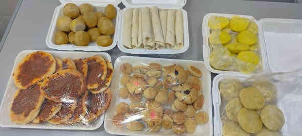 جهز حسب الطلب حجز قبل يوم على خاص او واتساب *********** كبب معجنات اكلات بورك سمبوسه توصل داخل ديوانية
