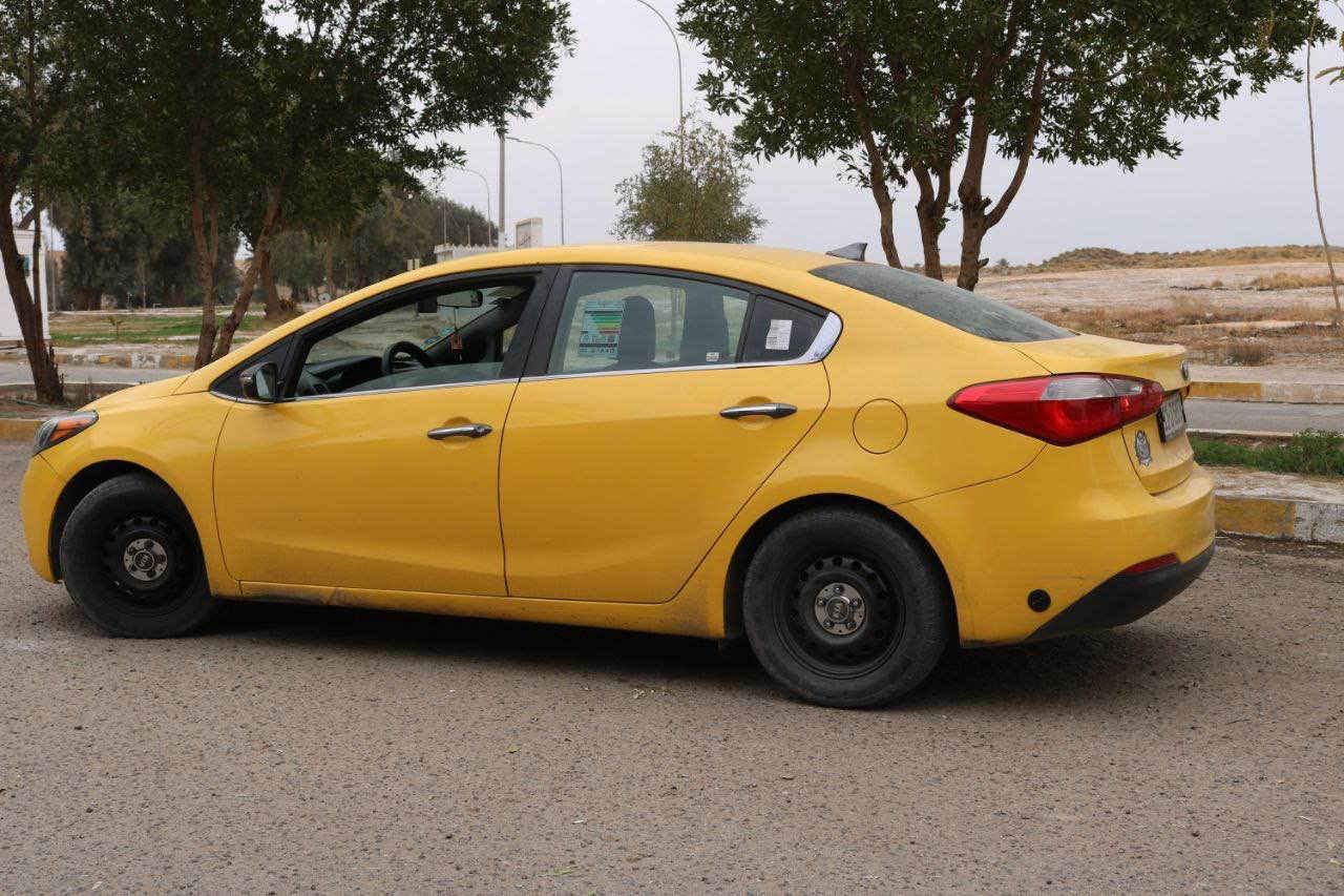 السلام عليكم

كيا فورتي 2014 تكسي 

محرك 2000 gdi منضومة غاز ايطالية L-gdi

كير مكينة مكفولات من فتح وتنقيص وتجفيت على وضع الشركة 

رقم بغداد الجديد باسمي 

السيارة نضيفة  وشواصيها الكدام مملعوب بيهن حادثها خلفي جاملغ وقبغ جنطة مبدل الباقي ليبل واحد ( بدون ايرباك حادثها)

زوج تاير جديد 

باتري جديد

عدسات led لايت نهار 

حاجب نهاري

عالي led وبلوجكترات هم لد 

تخم سماعات انفنتي وشاشة اندرويد ارقى نوعية ابل كاربلي

السيارة بيها نواقص بسيطة صدر امامي واذاين 

الصدر الخلفي جديد 

السعر 97 ورقة وبيها مجال بسيط للشراي

مكاني بغداد البلديات للاتصال 

*********** بغداد, العراق
