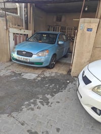 عدي اكسنت للبيع سياره بيه قماره مكصوصه ومصبوغه عام سياره كامله ع اخر ح...