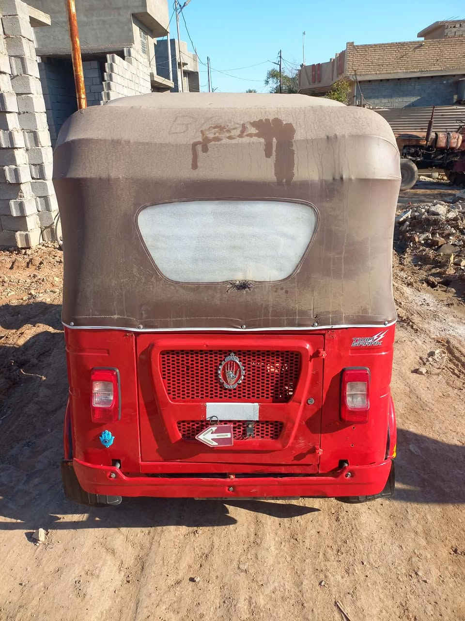 سلام عليكم تكتك للبيع  22 رقم كربلاءخير من الله ادامة كامل سويتلها تكتك بيها ملاحضات.  رقم*********** مكاني اديالى سعر 8.300
