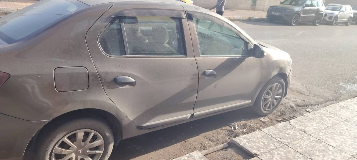 سلام عليكم ساره رينو سيمبول موديل ٢٠١٩ بيه ضربات بسيطه وباقي لمواصفات بل خاص لسعر ٨٥ ابو ٧٠ لطب خاص


**إذا كنت صاحب هذا الإعلان وتريد حذفه لأي سبب، رجاءا أرسل رسالة إلى الدعم الفني**