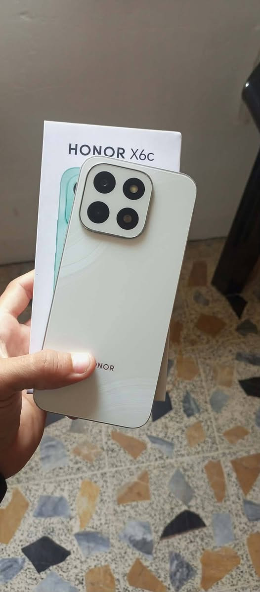 سلام عليكم جهاز للبيع x6c ذاكرا 128 الجهاز حيل نضيف مستخدم اقل من شهر. ادفع سعر يعجبني ابيعك


**إذا كنت صاحب هذا الإعلان وتريد حذفه لأي سبب، رجاءا أرسل رسالة إلى الدعم الفني**