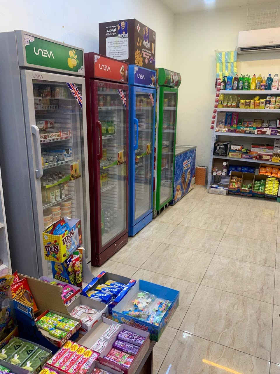 السلام عليكم أسواق للبيع في الاعظمية قرب ساحة عنتر للاستفسار الاتصال على الرقم ***********
