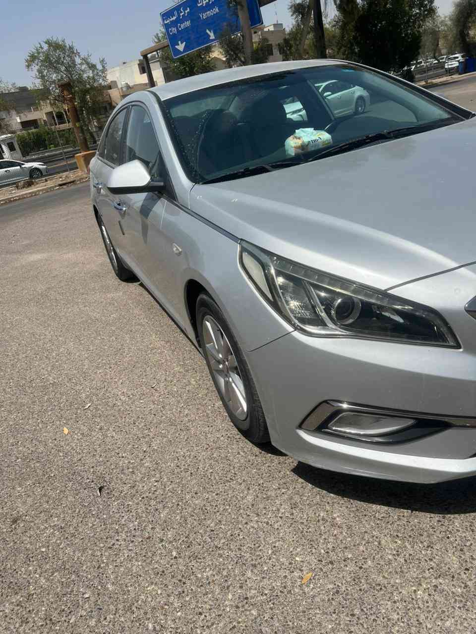 سوناتا 2018 وارد كوري مراوس BYD 24/25
بانزين اصلي استيراد ع ايدي

مال بيت السيارة بدون حادث بدون صبغ 

بيها بارد بالصندوك موجودة الصورة نزلتها بالمنشور 

نص فول سويج شخاطة كشنات جلد كشن السايق كهرباء 

تدفئة كشنات

كشنات جلد كريمي بس اني مغلفهن  

تبريد قطعتين 

حساسات خلفية 

كامرة خلفية 

شاشة

شاشة اعطال  

لد نهاري 

ويل 16 

ماشية 81 KM حقيقي

مكينة حجم 2.0  نوع  CVVL  

مابيها اي نقص السيارة ربع متصرف عليها وجاهزة لاخر حباية  فقط تحتاج بولش لان السيارة تجودر 

***********
