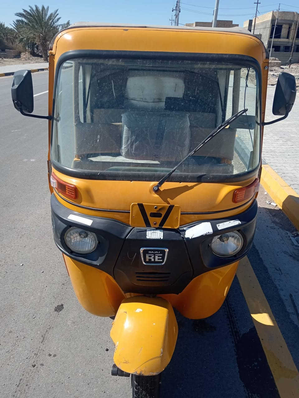 السلام عليكم تكتك للبيع رقم وسنويه واسط موديل 21شهر 11مكينه خير من الله  لا تنقيص ولا تبخير ما متواجد ع خاص اتصل ع رقم ***********
