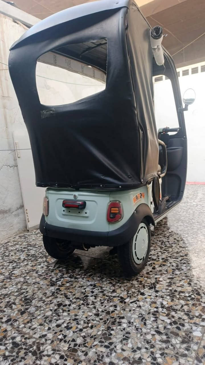 سلام عليكم تكتك  شحن للبيع بطاريات🔋 جدد السعر (..مليون..) 
مكانه بغداد شعله إني مكلف بل نشر

رقم صاحبه ***********
