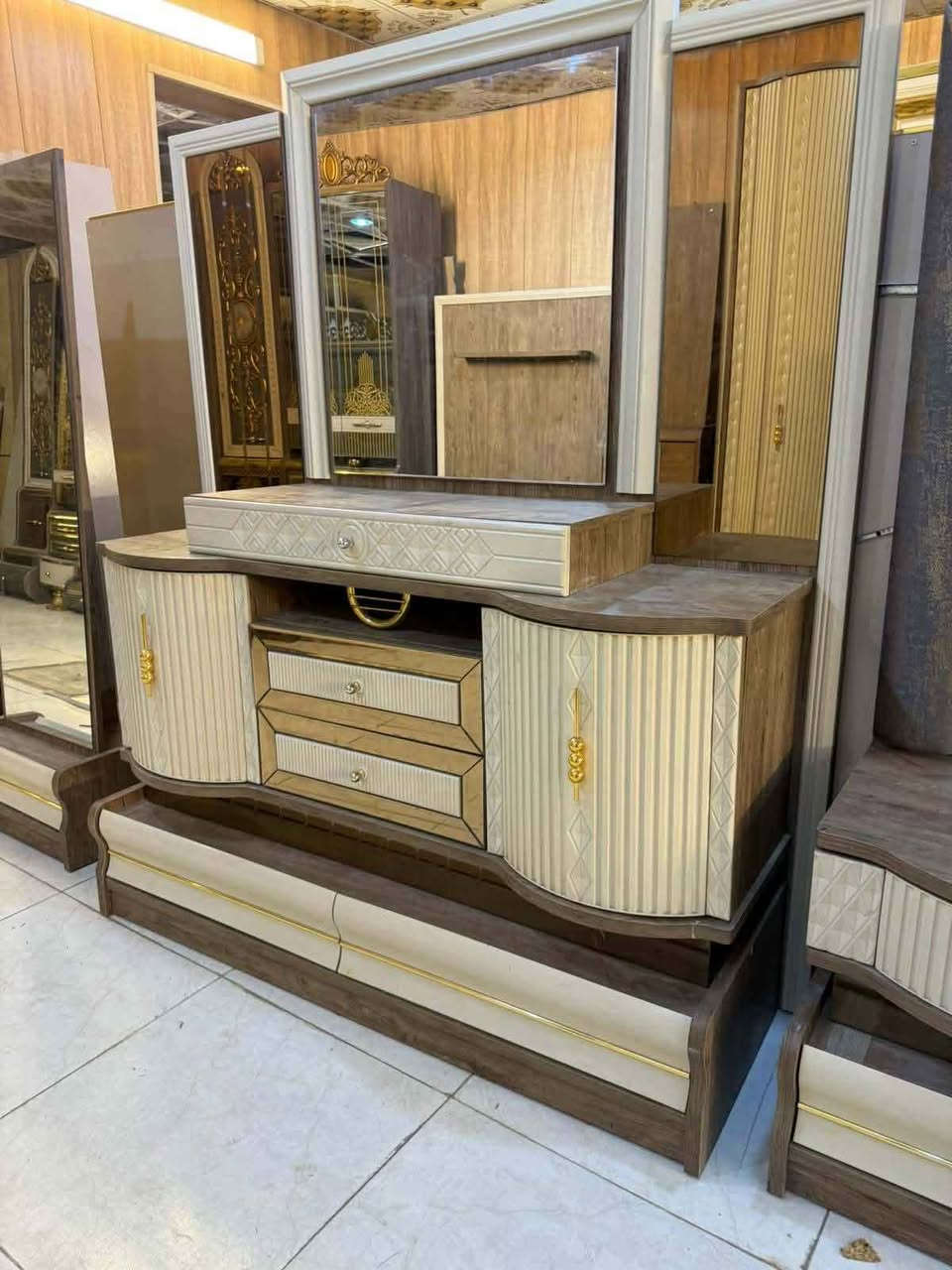 ‎غرفة نوم تركيا ❤️‎ بغداد, العراق


**إذا كنت صاحب هذا الإعلان وتريد حذفه لأي سبب، رجاءا أرسل رسالة إلى الدعم الفني**