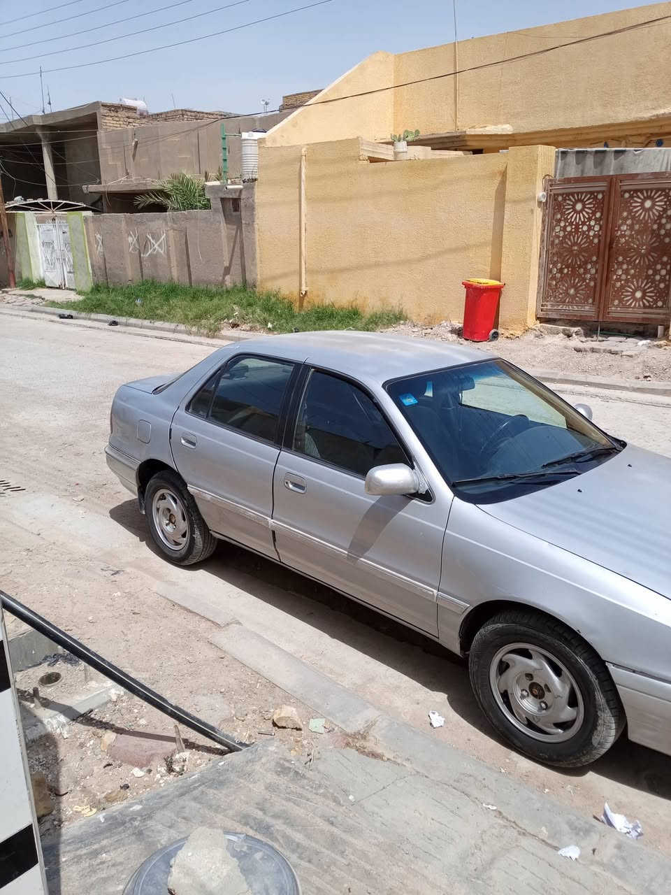 السلام عليكم انترا دمعه موديل 93 رقم بغداد انجليزي سياره جاهزه وصبغ الشركه على البلاد ***********
