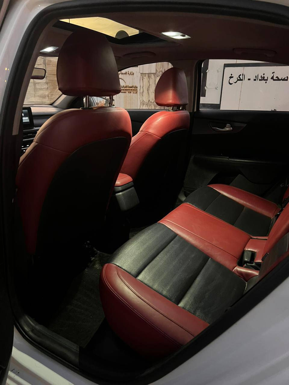 سلام عليكم K3 ٢٠٢٤ وارد خليجي سياره كفاله عامه بعدها بوظع  لشركه كفاله عامه من لصبغ ول فتح ول بارد
مكينه وكير وتبريد وحداديه كفاله
فول مواصفات
فتحه + بصمه + بصمة ابواب + داخل جلد احمر وسود+ هند بريك بصمه + اربع انظمه قياده + اوتو هولد + مري شفط + تحكمات التبريد شاشه لمس + فول تحكمات + كامره دواره + لد امامي + لد خلفي + مكينه ١٥٠٠ دبل نوزل + ماشيه ٢٧ لالف كيلو 
السعر ١٤٨ وبيها مجال 
مكان السياره الكراده 
للستفسار ***********
