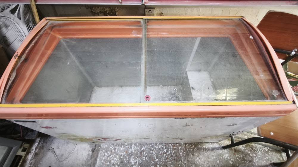 اغراض اسوق 35 رف تركي نظيف وبراد عمودي + براد بطح + سلال جبس 2 بسعر مناسب
العنوان حي اور 
*********** بغداد, العراق
