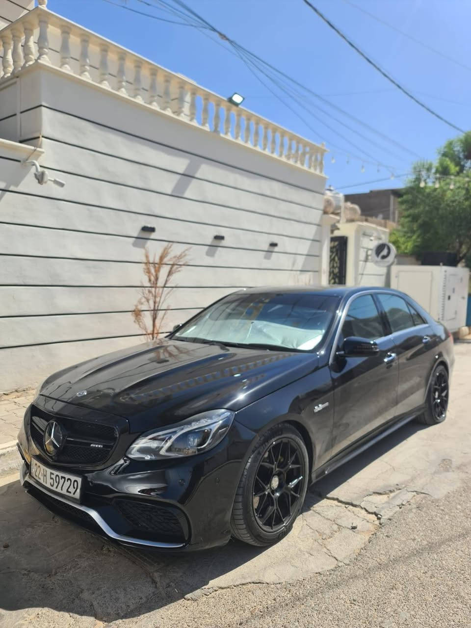للبيع ---- او المراوس بشي اقل لان محتاج فرق 

Mercedes-Benz E class 350 2016

سيارة عليها كت 63 كامل من دعاميات للدوسات والبنيد والفلنجات 

فتحه

بصمه 

برده خلفيه

‏كراسي جلد كهرباء خزن تدفئه

صندوك كهرباء 

رادار امامي 

كامره

نقطه عمياء 

خزن كشن ٣ وضعيات 

نظام Eco انطفاء عند التوقف 

وضعيات قيادة E_S

سيدي جنجر

سستم صوت harman/kardon

ماشيه ٩٨ الف ميل 

سيارة عليها ادامة كاملة فلاتر وبلكات ومجاول منظومة بانزين منظومة بريك تايرات دسكات 

وارد امريكي حادثها طخطخ 

٣ ضرر خفيف و٣ كلير امريكا  

سيارة نقصها صبغ دعامية امامية
فقط بسبب الطريق والحصو 

١٨٥ ورقه وبيها مجال بسيط 

مكان السياره / بغداد العامرية 
***********
