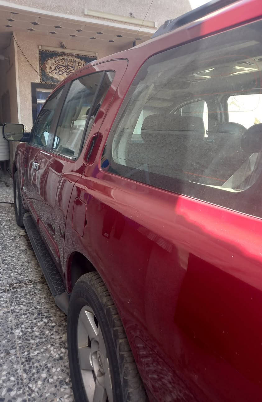 السلام عليكم نيسان ارماده 2007نظيفه وباسمي مشروع وطني السعر 85وبيهه مجال بسيط او مراوس بموهافي وانطي فرق هذا رقمي ***********مكاني بغداد
