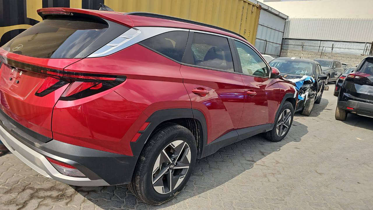 توكسان 2025
واصل ميناء 140 مصلح بدون كمرك
كفاله كير محرك

الحادث فقط الموضح
ترهم الدخول بكتاب الشهداء
للتواصل ابو سجاد
*********** 👉📱واتساب
