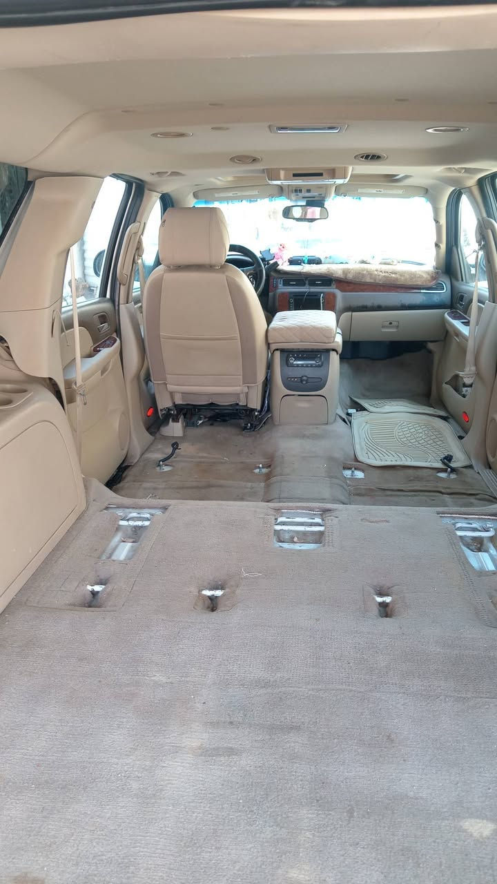 السلام عليكم يوكن جمسي دنلي 6 براغي مؤديل 2009 كفاله عامه سياره مدوشمه ارضيات نضيفه مكينه 6100 كير 1000  سياره مال جناي ابيع واقع حال حديده السياره كفاله عامه سياره ادوات 
العنوان البصره 
سعر 100قفل *********** حجزت وفحص بالمرور بس  سياره العندي مال تسقيط صفره ماصارت وانطريت راح ابيع
